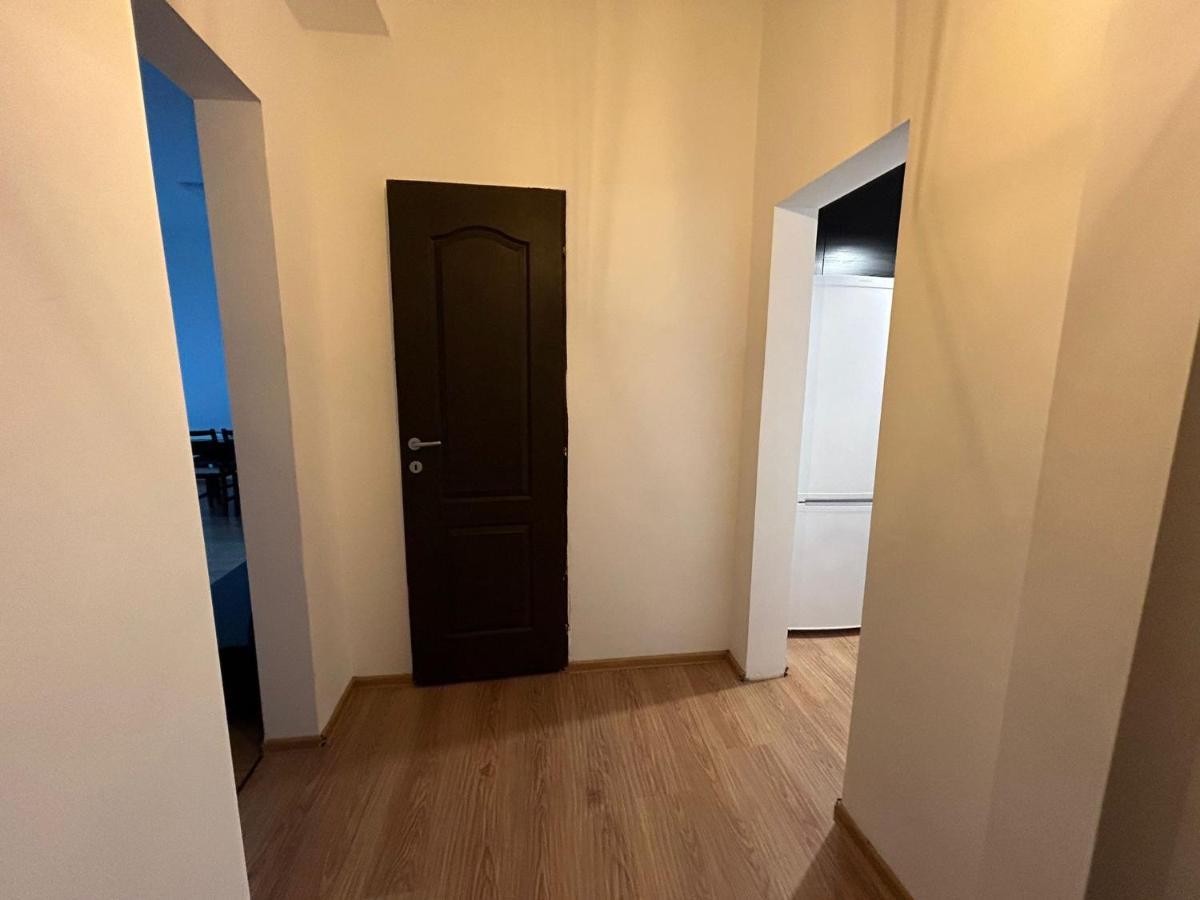 Elegant City Center Apartment Bukarest Exterior foto