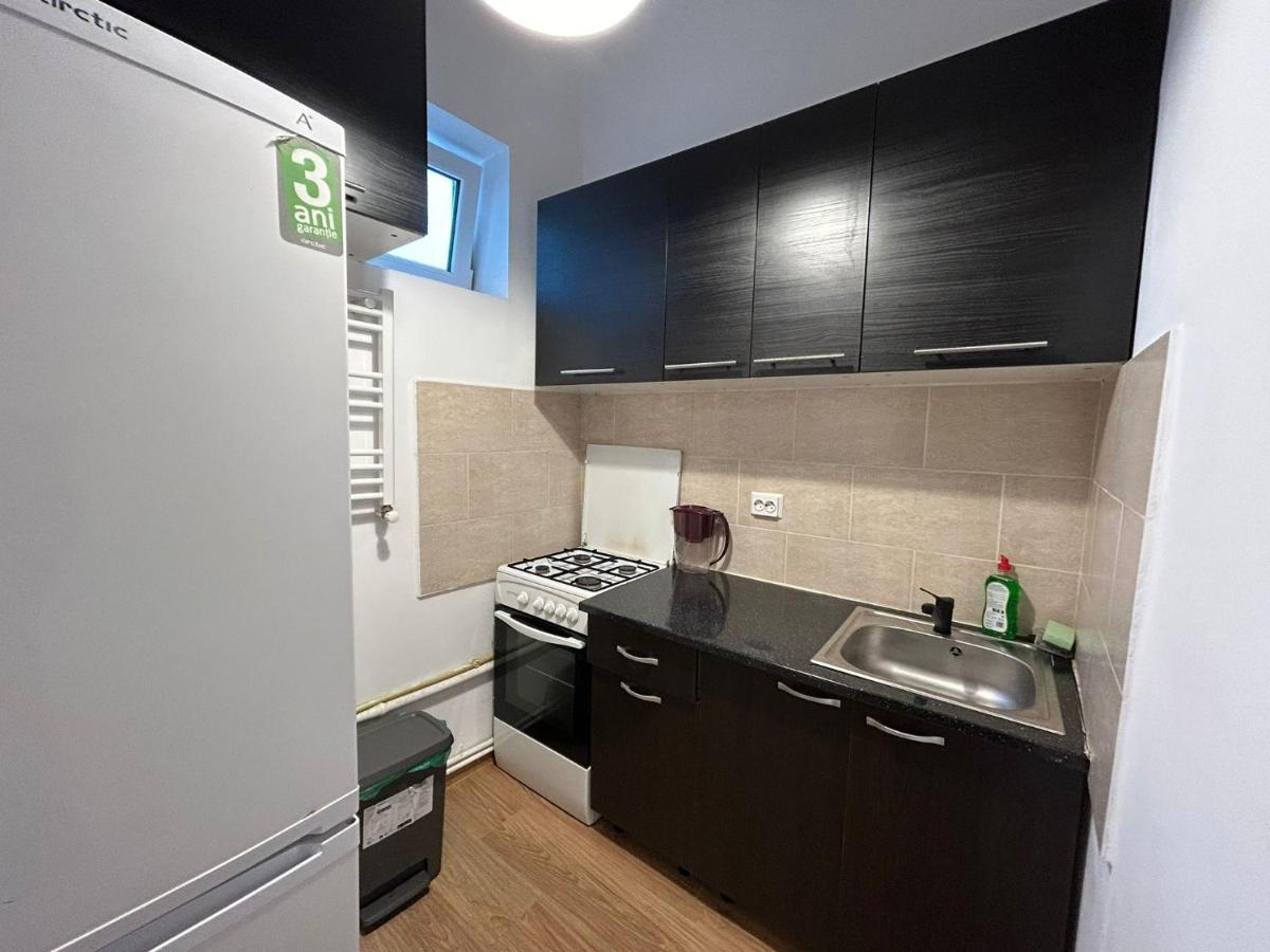 Elegant City Center Apartment Bukarest Exterior foto